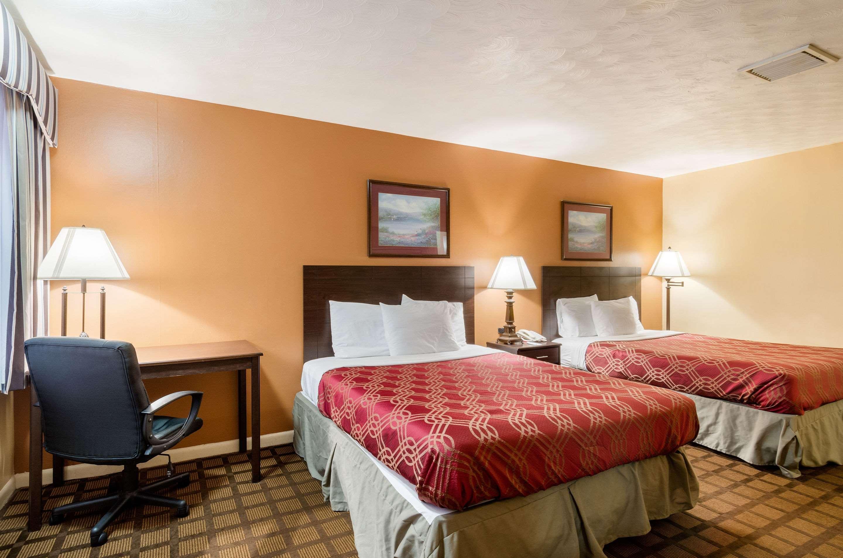 Econo Lodge Boston-Malden Exteriér fotografie