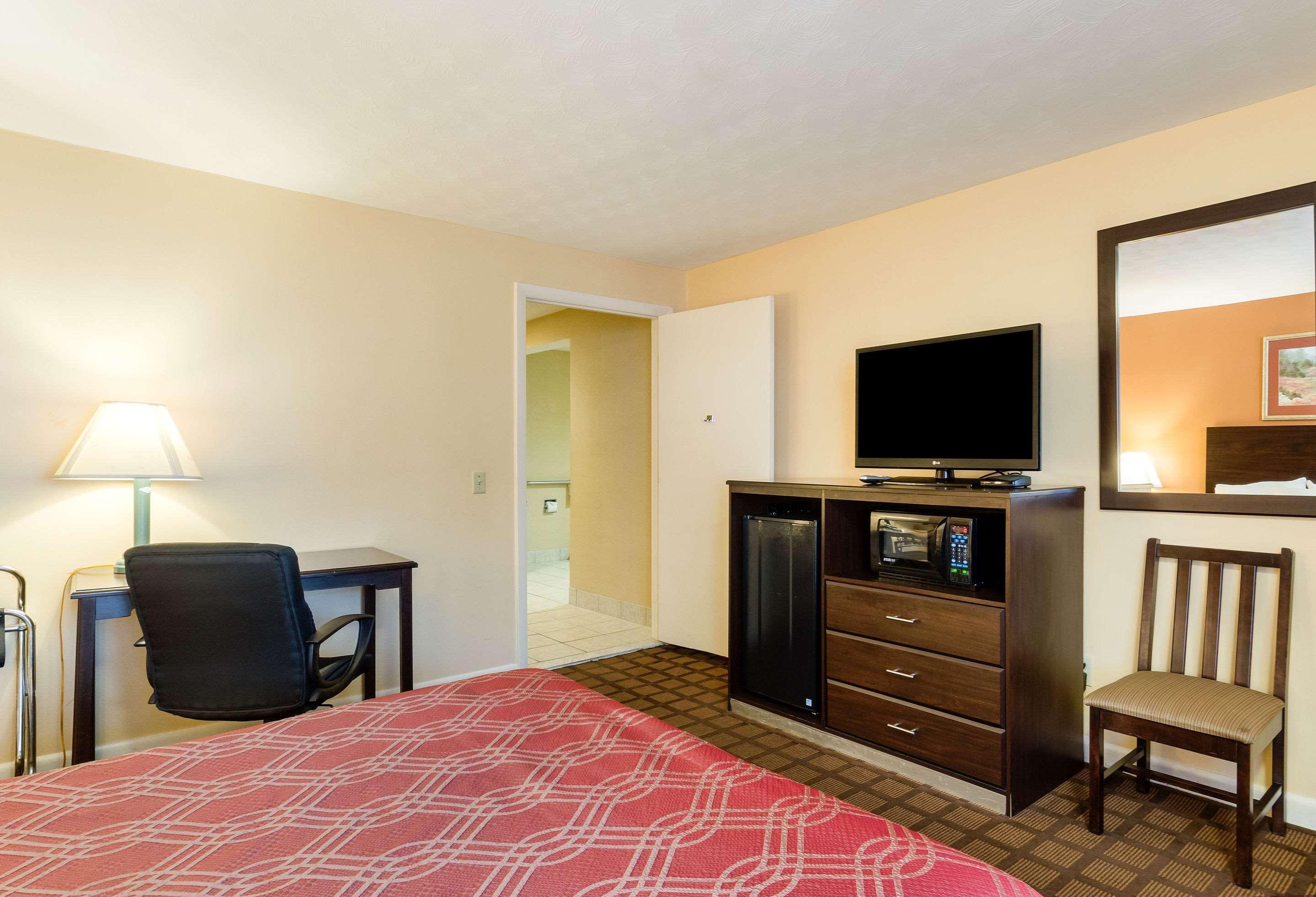 Econo Lodge Boston-Malden Exteriér fotografie