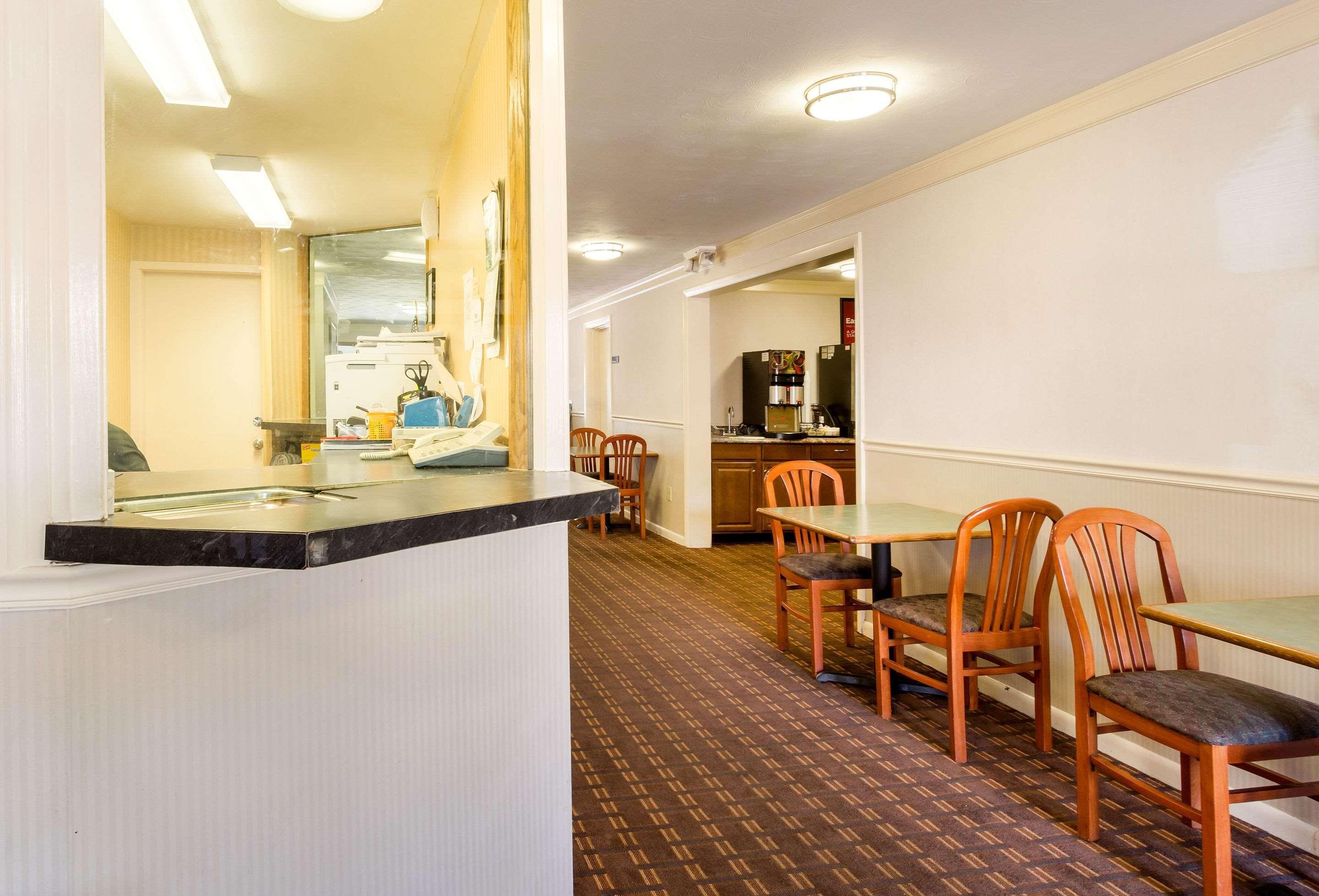 Econo Lodge Boston-Malden Exteriér fotografie