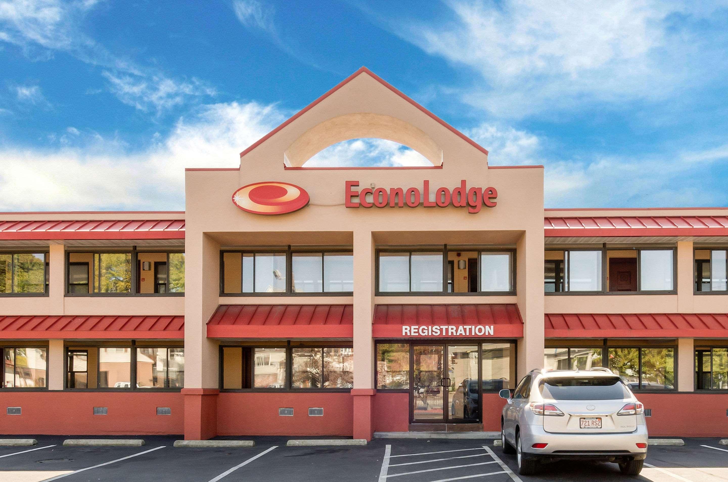 Econo Lodge Boston-Malden Exteriér fotografie