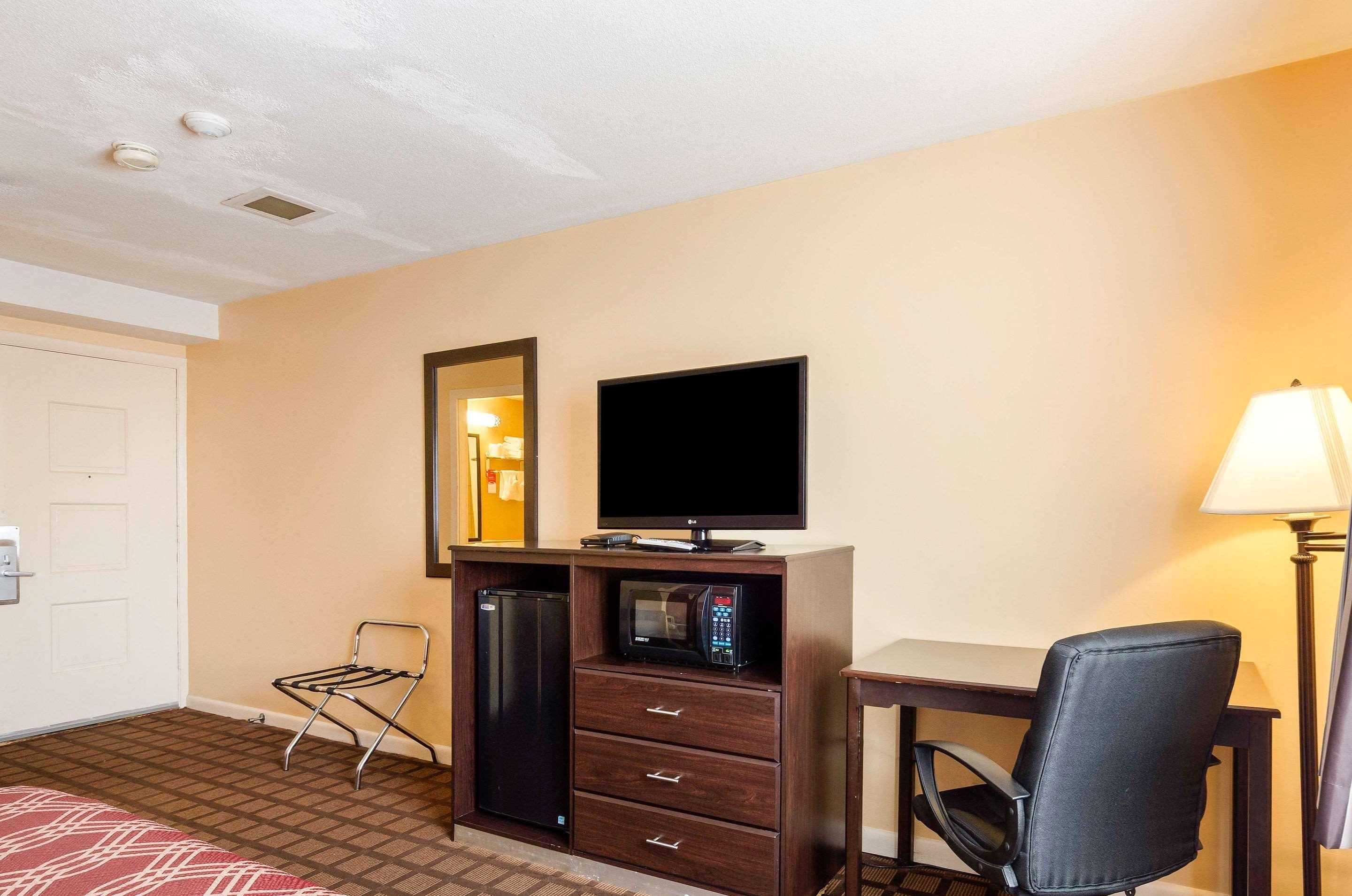 Econo Lodge Boston-Malden Exteriér fotografie