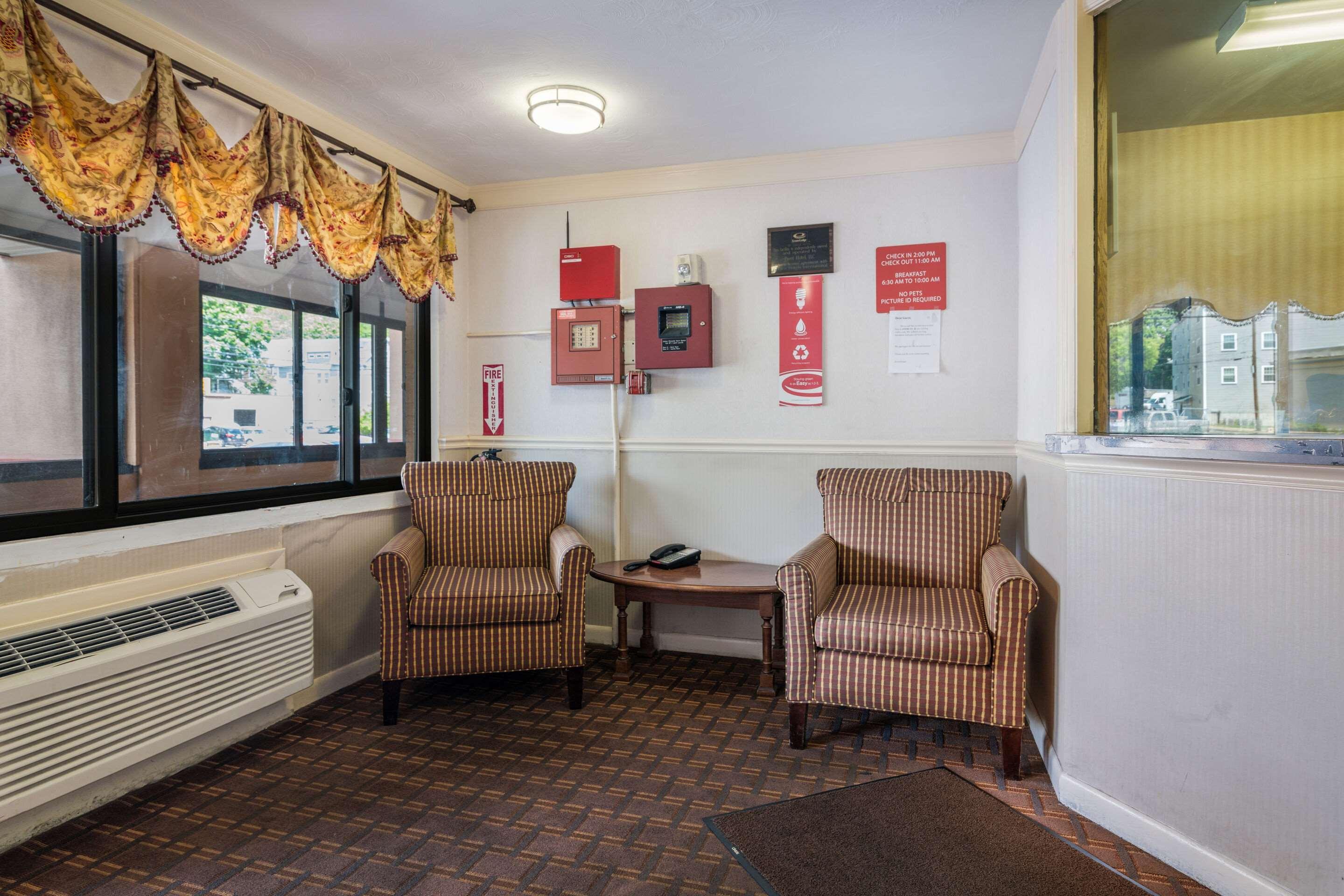 Econo Lodge Boston-Malden Exteriér fotografie